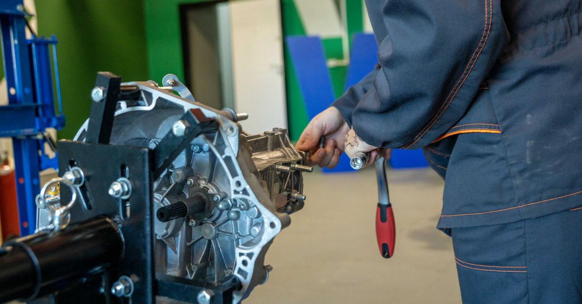 locksmith service technician — Colorado Springs Locksmith